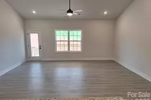 140 Kerr Walk Dr, Statesville, NC 28677 - Photo 8