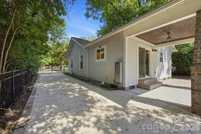 813 Walnut Avenue, Charlotte, NC 28208 - Photo 36