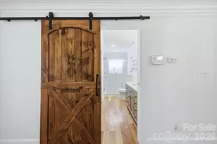 813 Walnut Ave, Charlotte, NC 28208 - Photo 26