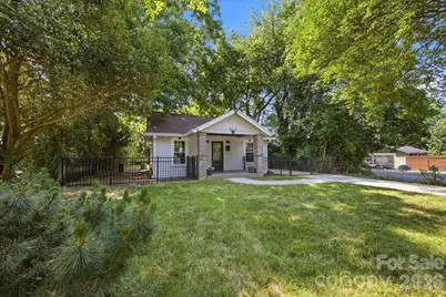 813 Walnut Avenue, Charlotte, NC 28208 - Photo 2