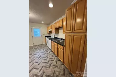 4535 Dawnwood Drive, Charlotte, NC 28212 - Photo 8