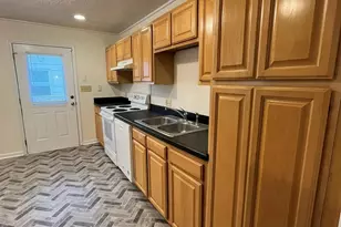 4535 Dawnwood Dr, Charlotte, NC 28212 - Photo 8