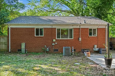 3942 Glenville Avenue, Charlotte, NC 28215 - Photo 24