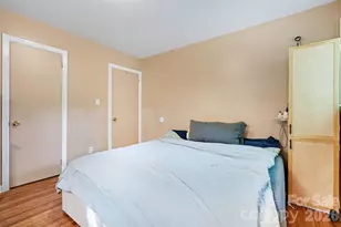 3942 Glenville Ave, Charlotte, NC 28215 - Photo 12