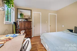 3942 Glenville Ave, Charlotte, NC 28215 - Photo 14