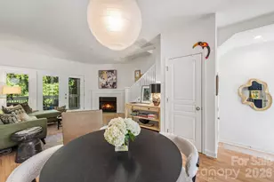 367 W 7th St, Charlotte, NC 28202 - Photo 4