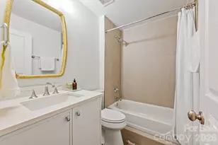 367 W 7th St, Charlotte, NC 28202 - Photo 20