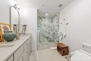 367 W 7th St, Charlotte, NC 28202 - Photo 14