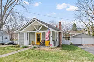 821 N Main St, Canton, NC 28716 - Photo 2