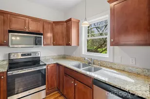 21 Lamar Ave, Asheville, NC 28803 - Photo 12