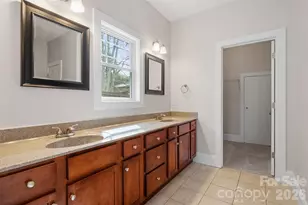 21 Lamar Ave, Asheville, NC 28803 - Photo 16