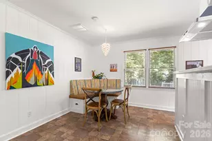 1527 Woodhill Ln, Charlotte, NC 28205 - Photo 8