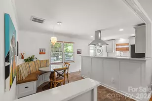 1527 Woodhill Ln, Charlotte, NC 28205 - Photo 12