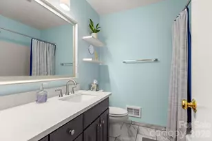 1527 Woodhill Ln, Charlotte, NC 28205 - Photo 28