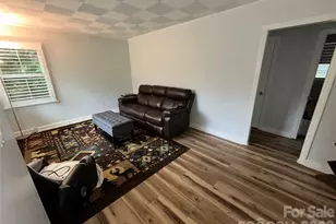 110 9th St, Black Mountain, NC 28711 - Photo 16