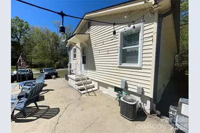 110 9th Street, Black Mountain, NC 28711 - Photo 2