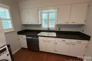 110 9th St, Black Mountain, NC 28711 - Photo 8