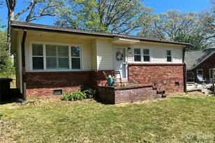 110 9th St, Black Mountain, NC 28711 - Photo 1