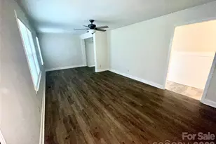 3200 Markland Dr, Charlotte, NC 28208 - Photo 2