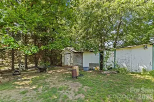 130 Hunterpond Ln, Statesville, NC 28677 - Photo 44