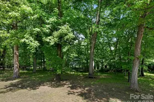 5017 Lindstrom Dr, Charlotte, NC 28226 - Photo 28