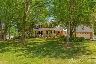 8225 Kensington Ln, Harrisburg, NC 28075 - Photo 1