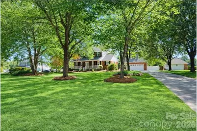 8225 Kensington Lane, Harrisburg, NC 28075 - Photo 2