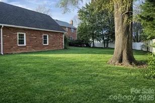8225 Kensington Ln, Harrisburg, NC 28075 - Photo 24