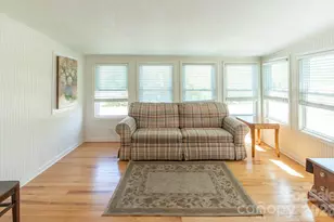 59 S Front St, Franklin, NC 28734 - Photo 12