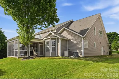 5068 Gladiola Way, Tega Cay, SC 29708 - Photo 8