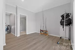 8611 Island Point Rd, Charlotte, NC 28278 - Photo 8
