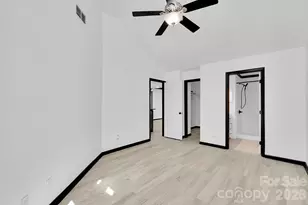 18755 Vineyard Point Ln, Cornelius, NC 28031 - Photo 16