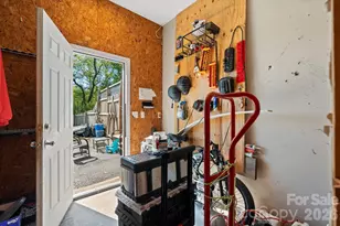 441 Hunters Glen Ln, Hendersonville, NC 28739 - Photo 28