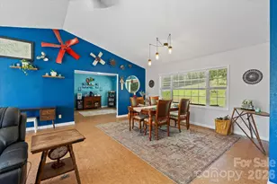 441 Hunters Glen Ln, Hendersonville, NC 28739 - Photo 6