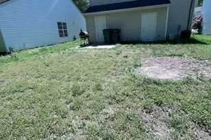 7147 Henderson Valley Ln, Charlotte, NC 28269 - Photo 22