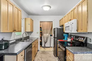 1 Camby St, Asheville, NC 28801 - Photo 14