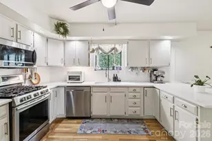 5483 Valley Run St, Hickory, NC 28601 - Photo 10