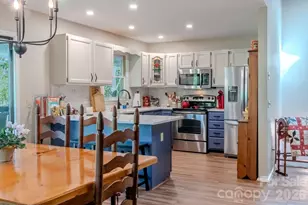 396 Winding Way Dr, Franklin, NC 28734 - Photo 6