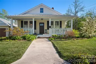416 3rd Ave W, Hendersonville, NC 28739 - Photo 4