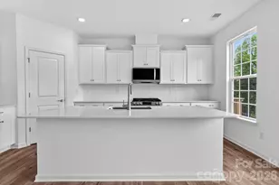 1311 Mary Jane Ave, Waxhaw, NC 28173 - Photo 4
