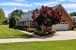 1121 Smith St, Albemarle, NC 28001 - Photo 2