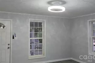 227 W B St, Newton, NC 28658 - Photo 30