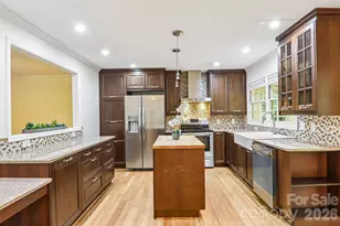14 Forest Ridge Dr, Arden, NC 28704 - Photo 12