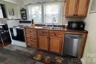 144 Macedonia Rd, Asheville, NC 28804 - Photo 18