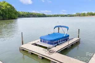 7340 Lake Front Dr, Charlotte, NC 28278 - Photo 18
