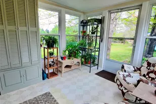 604 Substation St, Hendersonville, NC 28792 - Photo 12