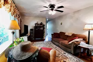 604 Substation St, Hendersonville, NC 28792 - Photo 16