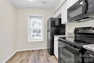 703 Heritage Pkwy, Fort Mill, SC 29715 - Photo 2