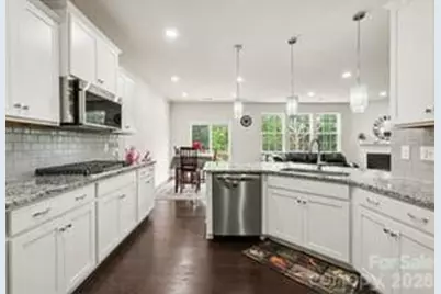 1031 Lookout Shoals Drive, Fort Mill, SC 29715 - Photo 10