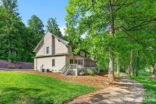 307 Blue Ridge Dr S, Marion, NC 28752 - Photo 4